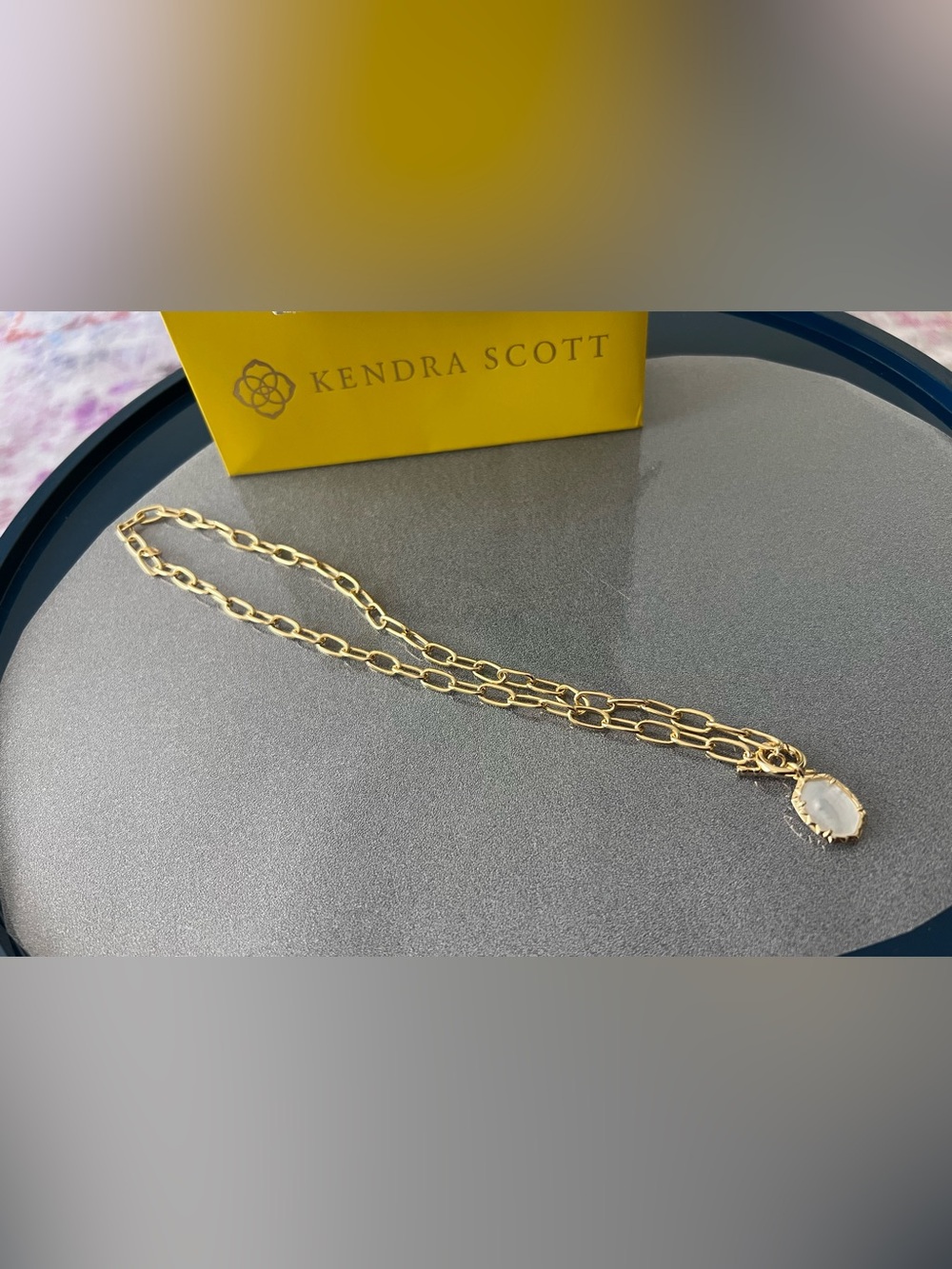 Brand New! Daphne Convertible Gold Link Necklace, by Kendra Scott - Picture 6 of 8